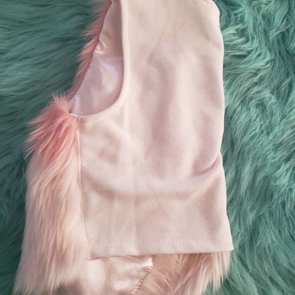 Xhilaration Pink & White Ombre Fur Vest - Picture 2 of 4